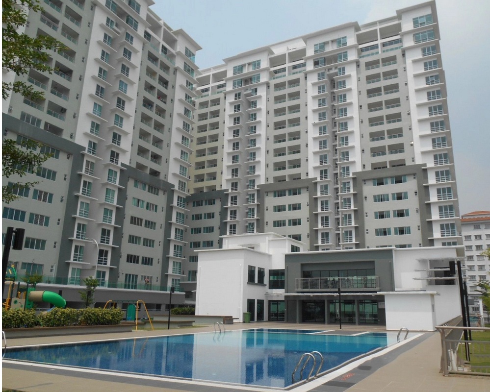 マレーシアのkンドミニアムはプールやジムが標準装備